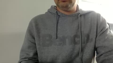 Snapshot of bigdickshowoff9877 chatting on 03/23/26, 06:12 Bigdickshowoff9877 online show from 03/23/26, 06:12