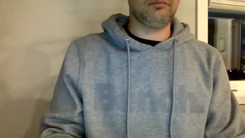 Snapshot of bigdickshowoff9877 chatting on 03/26/26, 01:33 Bigdickshowoff9877 online show from 03/26/26, 01:33