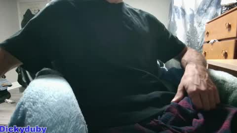 George Forest Dickyduby on all Socials online show from 09/10/25, 02:44