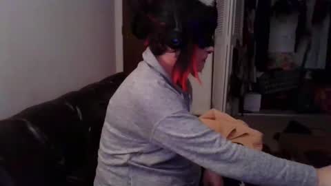 Madelyn online show from 11/03/25, 05:31