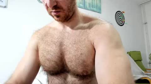 Snapshot of bigdudex chatting on 11/16/25, 03:39 bigdudex online show from 11/16/25, 03:39