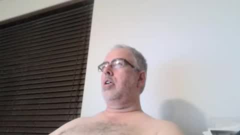 Snapshot of bigdylan17 chatting on 12/16/25, 04:50 Dylan 56 Taleah 53 online show from 12/16/25, 04:50