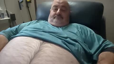 Snapshot of bigfuzzyteddybear chatting on 02/23/26, 07:22 bigfuzzyteddybear online show from 02/23/26, 07:22