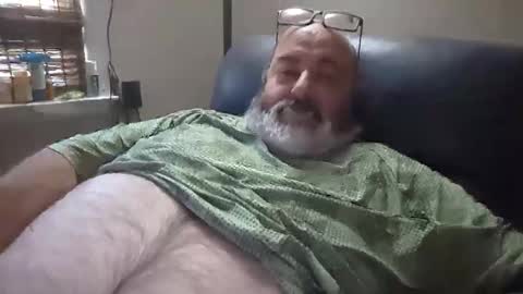 bigfuzzyteddybear online show from 05/13/26, 04:59