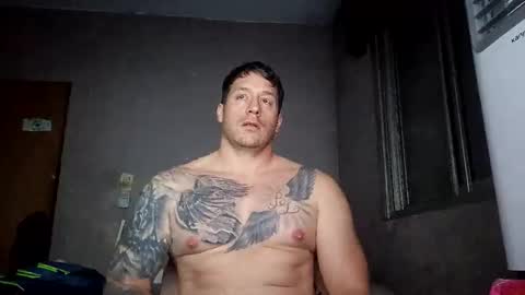 Snapshot of biggeboyy chatting on 04/14/26, 01:44 biggeboyy online show from 04/14/26, 01:44