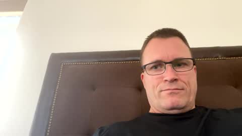 Snapshot of bigger22332233 chatting on 12/03/24, 07:44 bigger22332233 online show from 12/03/24, 07:44