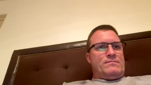 Snapshot of bigger22332233 chatting on 01/03/25, 02:54 bigger22332233 online show from 01/03/25, 02:54