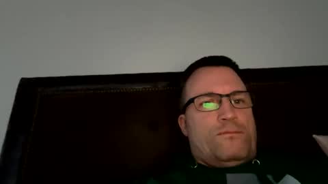 Snapshot of bigger22332233 chatting on 01/31/25, 01:01 bigger22332233 online show from 01/31/25, 01:01