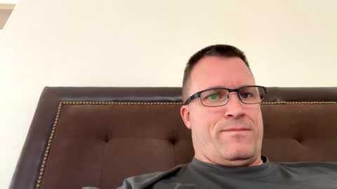 Snapshot of bigger22332233 chatting on 02/06/25, 08:13 bigger22332233 online show from 02/06/25, 08:13