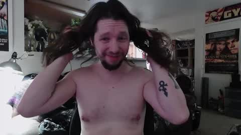 biggerisbetter21 online show from 03/16/26, 03:27