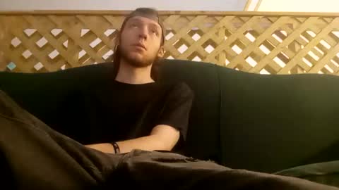 Snapshot of biggestboiiii chatting on 09/11/25, 10:54 biggestboiiii online show from 09/11/25, 10:54