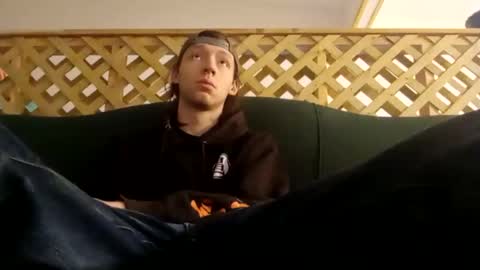 Snapshot of biggestboiiii chatting on 11/05/25, 10:32 biggestboiiii online show from 11/05/25, 10:32