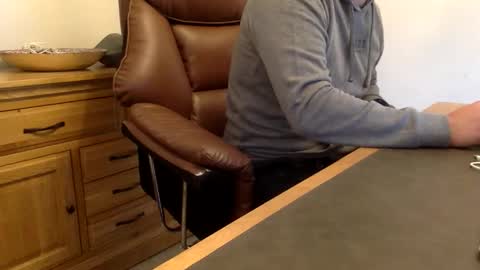 Snapshot of biggestjack1 chatting on 04/28/26, 10:42 TheBiggestJack online show from 04/28/26, 10:42