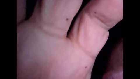 Snapshot of bigguunn chatting on 10/24/25, 11:39 bigguunn online show from 10/24/25, 11:39