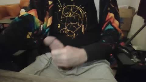 Snapshot of bigguy8686 chatting on 11/02/25, 12:24 bigguy8686 online show from 11/02/25, 12:24