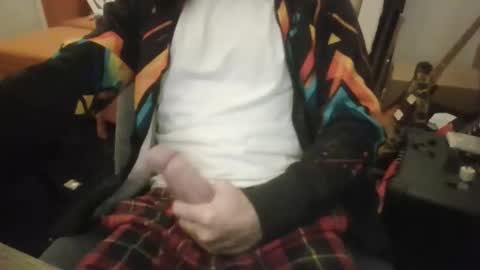 Snapshot of bigguy8686 chatting on 12/02/25, 11:56 bigguy8686 online show from 12/02/25, 11:56