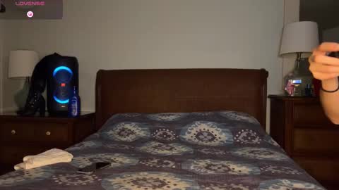 LILLI  MATT online show from 12/29/24, 01:45