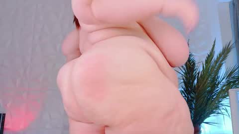 BIGGY MELON online show from 02/10/25, 04:36