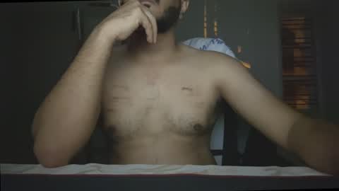 Snapshot of bighandsomesatisfy chatting on 10/26/25, 10:15 bighandsomesatisfy online show from 10/26/25, 10:15