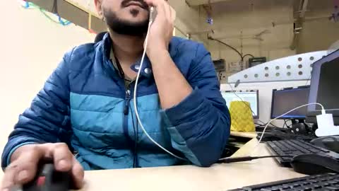 Snapshot of bighandsomesatisfy chatting on 11/26/25, 04:52 bighandsomesatisfy online show from 11/26/25, 04:52