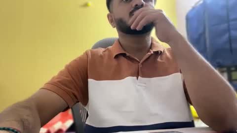 Snapshot of bighandsomesatisfy chatting on 02/25/26, 03:10 bighandsomesatisfy online show from 02/25/26, 03:10