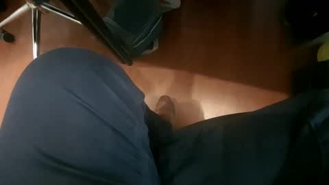 Snapshot of bighdasehzada chatting on 10/29/25, 10:17 bighdasehzada online show from 10/29/25, 10:17