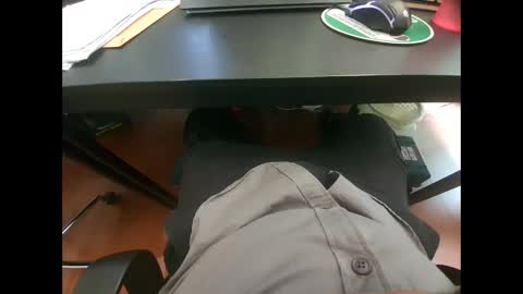 Snapshot of bighdasehzada chatting on 11/15/25, 09:39 bighdasehzada online show from 11/15/25, 09:39