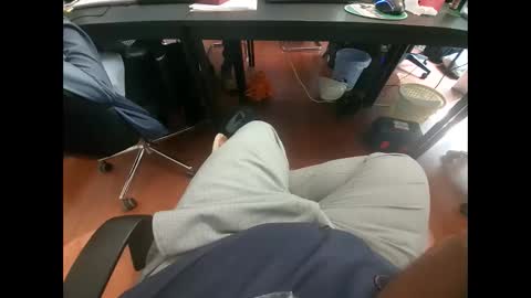 Snapshot of bighdasehzada chatting on 11/19/25, 08:58 bighdasehzada online show from 11/19/25, 08:58