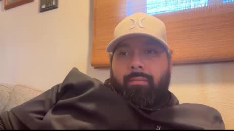 Daniel  Noelia online show from 12/16/25, 03:17