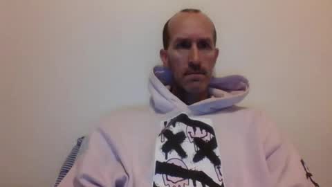 Snapshot of bighugemouthful chatting on 03/11/25, 04:54 Chaz online show from 03/11/25, 04:54