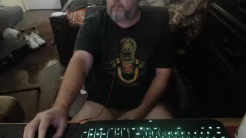 bighugmugg online show from 11/30/25, 05:50