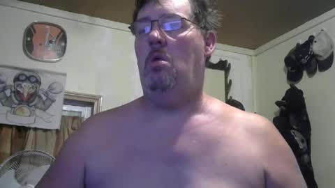 Snapshot of bigjohn41000 chatting on 10/06/25, 09:51 bigjohn41000 online show from 10/06/25, 09:51