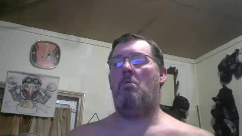 Snapshot of bigjohn41000 chatting on 11/11/25, 10:54 bigjohn41000 online show from 11/11/25, 10:54