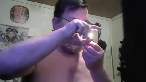 Snapshot of bigjohn41000 chatting on 11/15/25, 10:04 bigjohn41000 online show from 11/15/25, 10:04