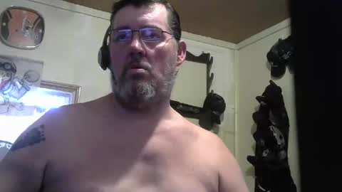 Snapshot of bigjohn41000 chatting on 11/22/25, 06:40 bigjohn41000 online show from 11/22/25, 06:40