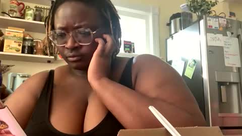 Snapshot of bigkittyraven chatting on 02/17/26, 08:26 bigkittyraven online show from 02/17/26, 08:26