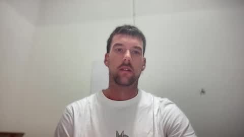 Snapshot of bigmachinejack chatting on 10/14/25, 09:32 bigmachinejack online show from 10/14/25, 09:32