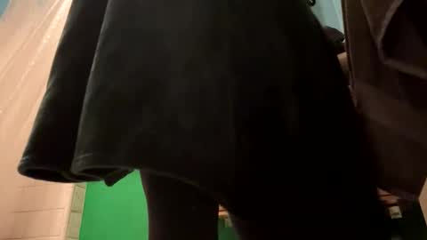 Snapshot of bigmanaround9 chatting on 03/27/26, 08:09 bigmanaround9 online show from 03/27/26, 08:09