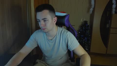 Snapshot of bigmark03 chatting on 01/10/25, 10:28 BigMark03 online show from 01/10/25, 10:28