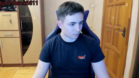 Snapshot of bigmark03 chatting on 12/15/25, 02:10 BigMark03 online show from 12/15/25, 02:10