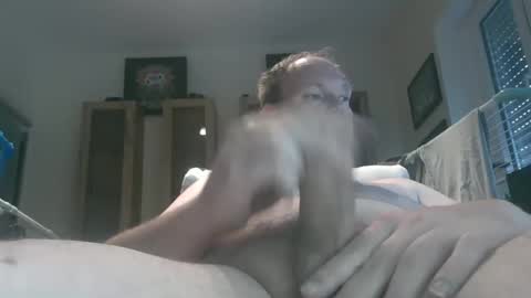 Snapshot of bigmendicks chatting on 11/04/25, 07:51 bigmendicks online show from 11/04/25, 07:51