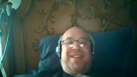 Snapshot of bigmike197167 chatting on 11/14/25, 05:39 bigmike197167 online show from 11/14/25, 05:39
