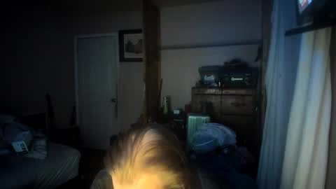 Snapshot of bigmike20129020 chatting on 12/15/24, 08:30 bigmike20129020 online show from 12/15/24, 08:30