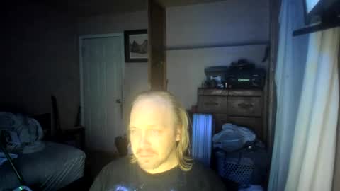 Snapshot of bigmike20129020 chatting on 12/16/24, 02:47 bigmike20129020 online show from 12/16/24, 02:47