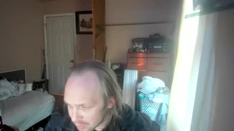 Snapshot of bigmike20129020 chatting on 01/07/25, 10:52 bigmike20129020 online show from 01/07/25, 10:52