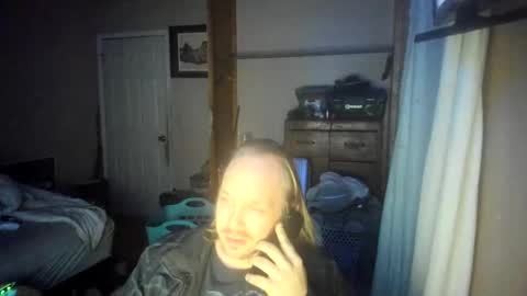 Snapshot of bigmike20129020 chatting on 01/09/25, 06:06 bigmike20129020 online show from 01/09/25, 06:06