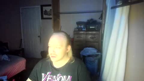 bigmike20129020 online show from 02/11/25, 07:23