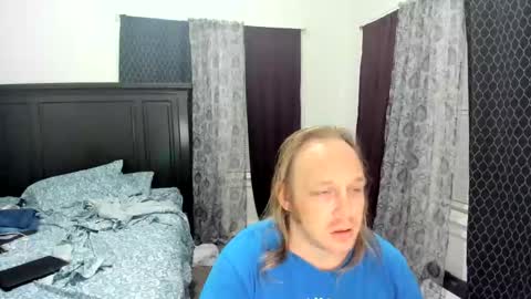 bigmike20129020 online show from 10/17/25, 08:50