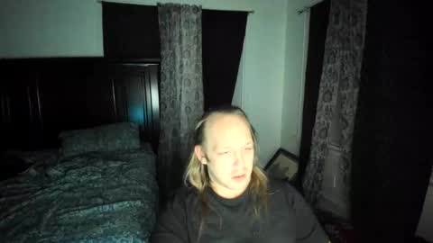 Snapshot of bigmike20129020 chatting on 02/22/26, 11:31 bigmike20129020 online show from 02/22/26, 11:31