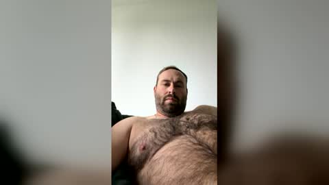 bigmikept17 online show from 06/01/26, 01:35